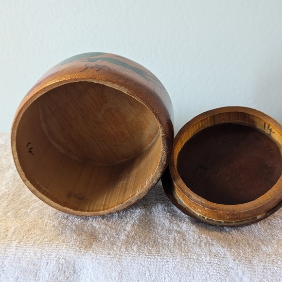 Vintage Carved Lidded Wood Box - Picture 8 of 9